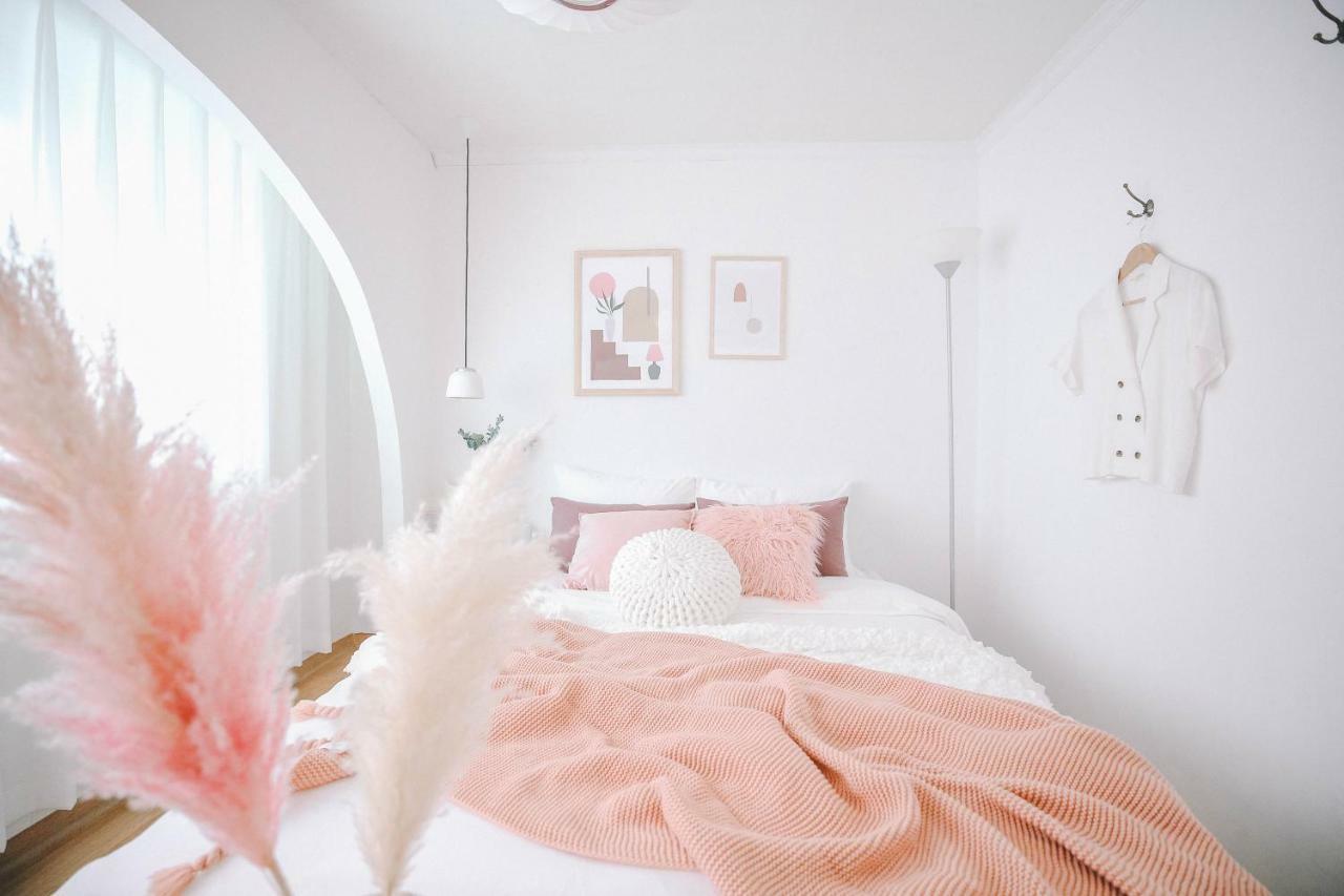 Pink House *